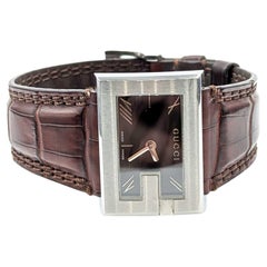 Montre Gucci G 100L en acier inoxydable