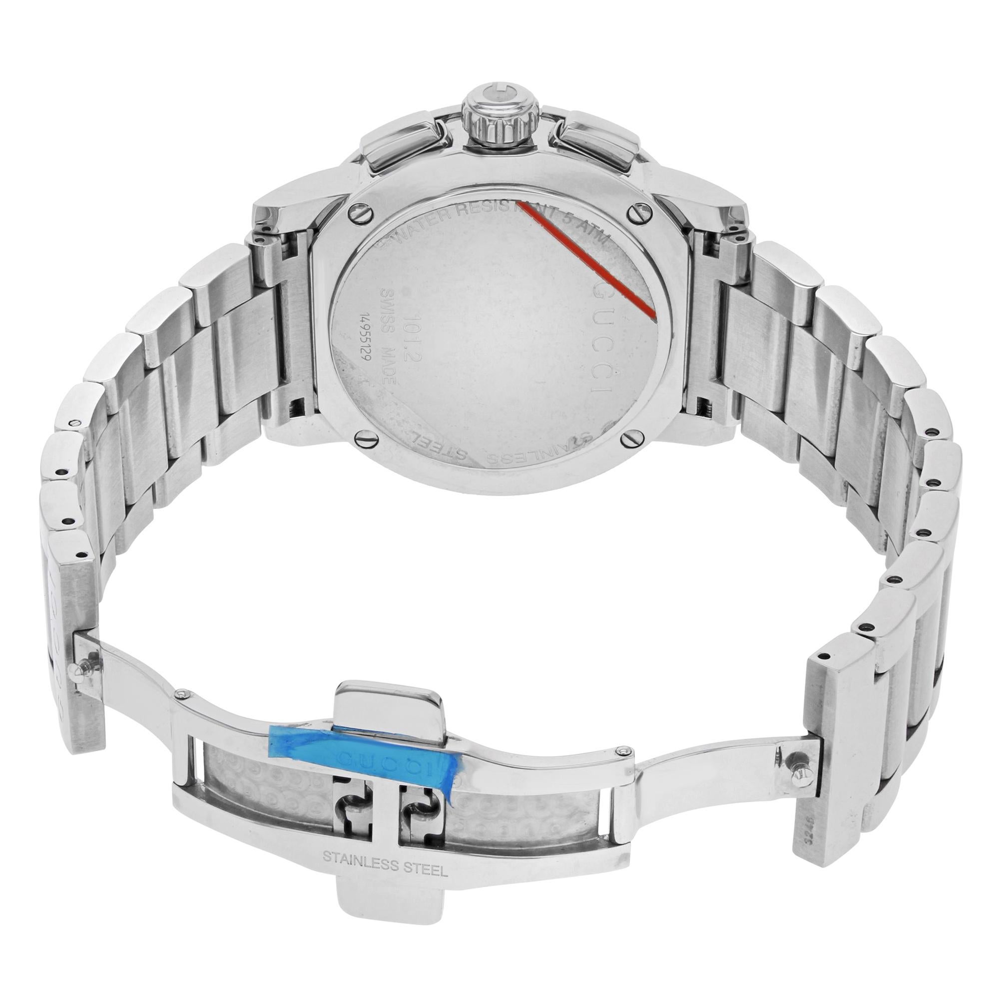 Gucci G-Chrono Silver Striped Round Dial Steel Quartz Men's Watch YA101201 In New Condition In New York, NY