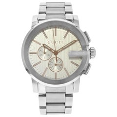 Gucci G-Chrono - Montre homme à quartz en acier avec cadran rond et rayures argentées YA101201