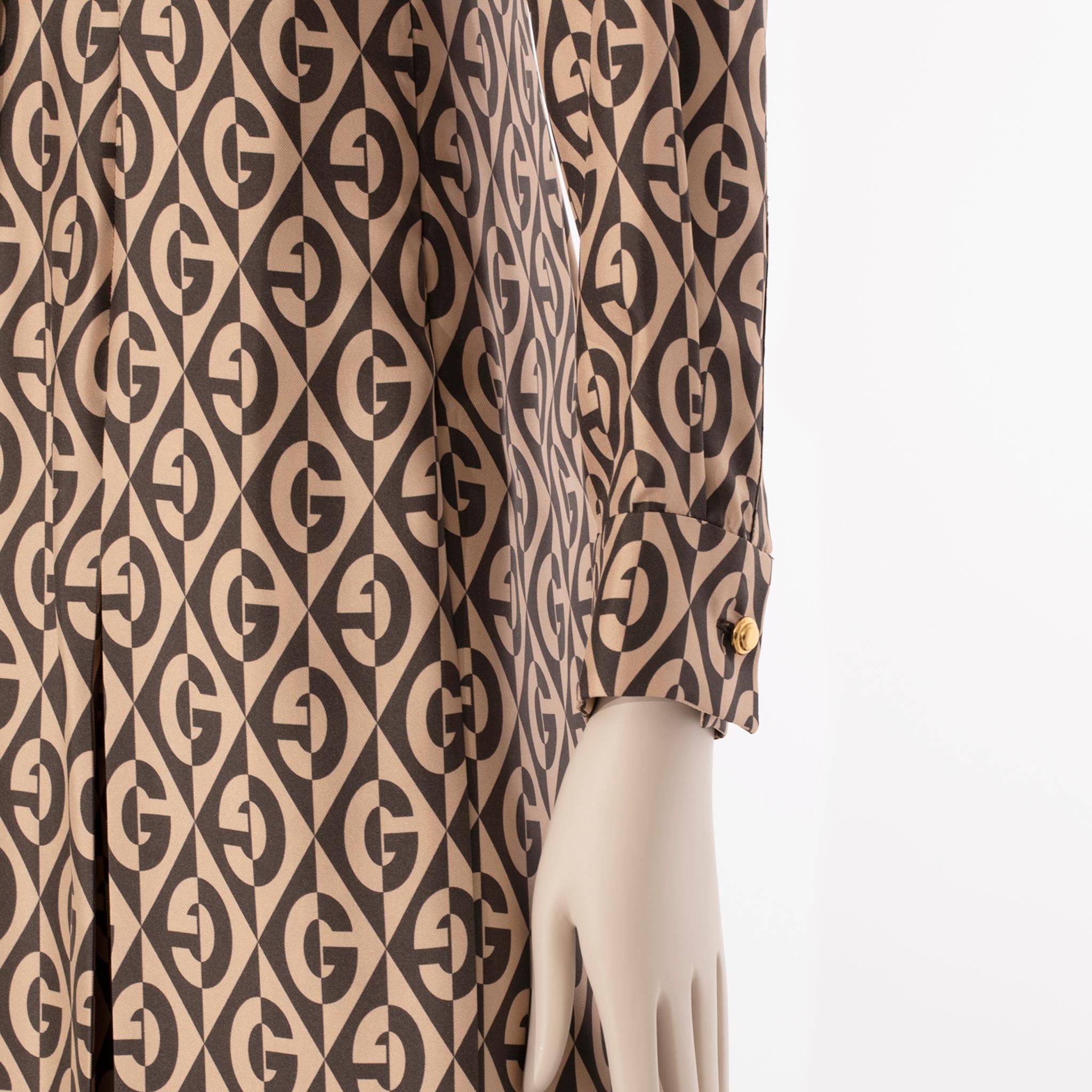 Gucci G Rhombus Kleid aus Seide mit braunem und elfenbeinfarbenem Druck 40 IT Damen im Angebot