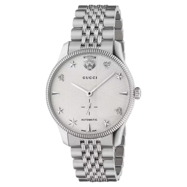Gucci G-Intemporel G-Timeless Montre à cadran guilloché blanc avec petite  deuxième montre YA126354 En vente sur 1stDibs