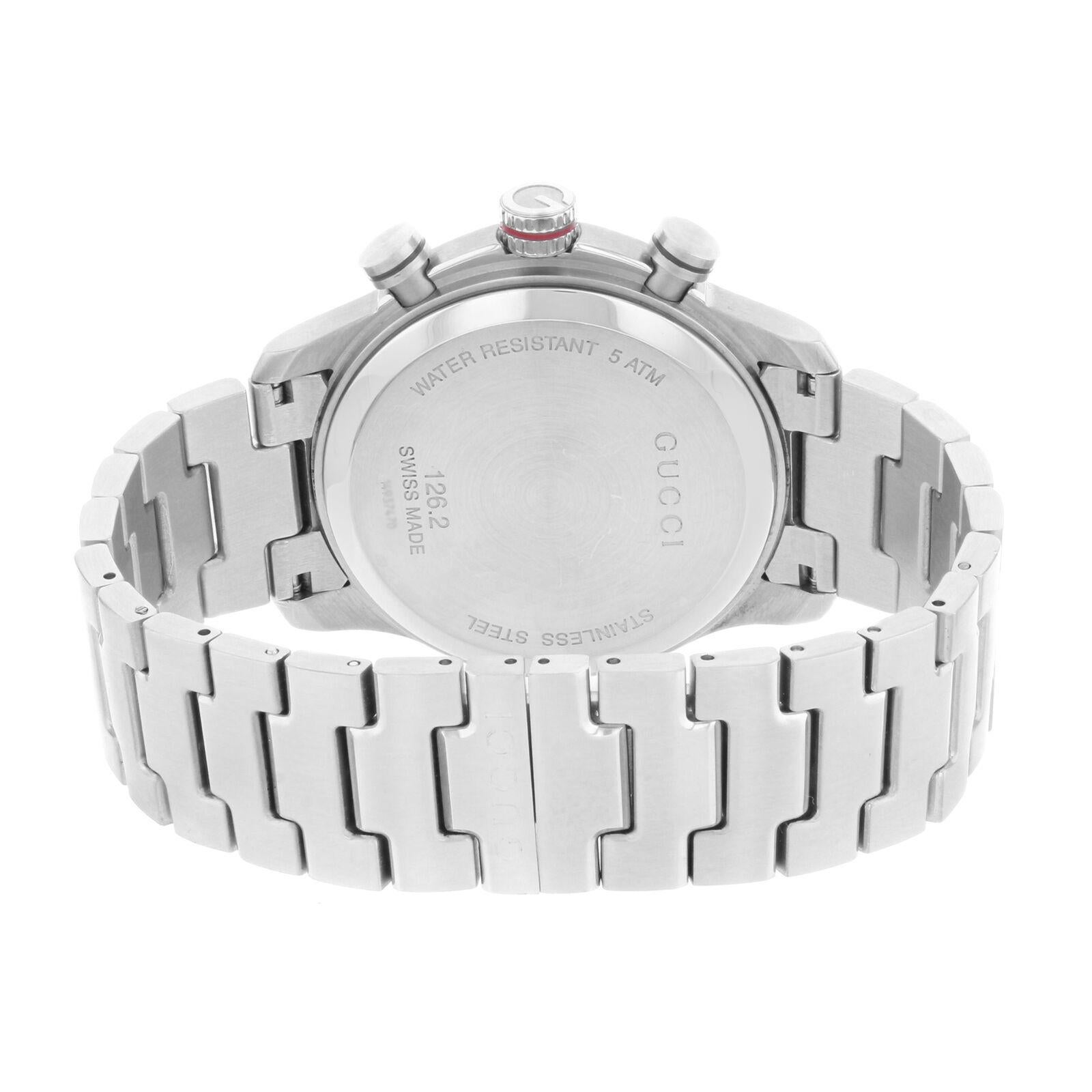 Gucci G-Timeless Grey Dial Stainless Steel Quartz Men's Watch YA126238 In Good Condition In New York, NY