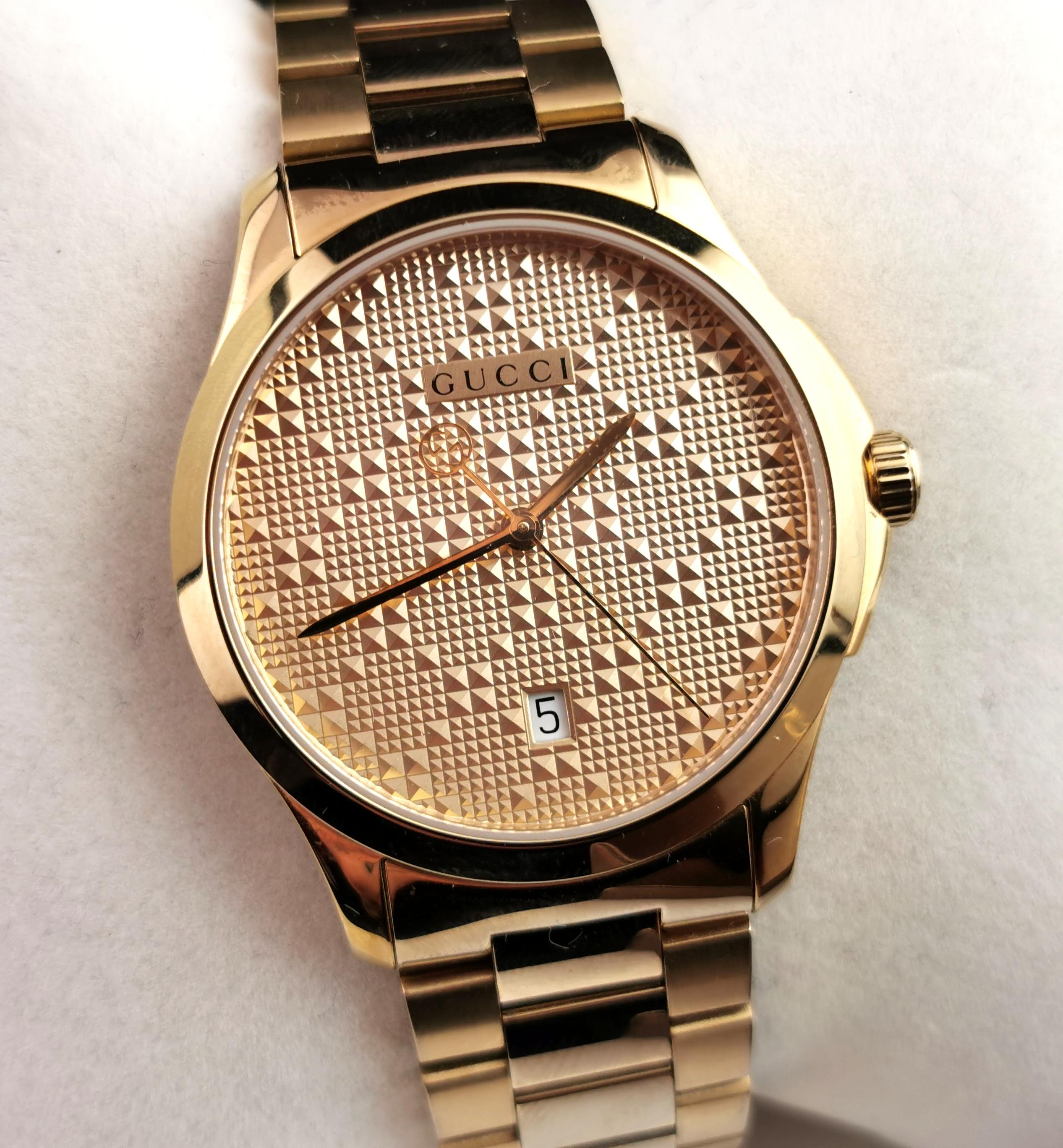 Gucci G Timeless mens gold tone wristwatch, 126.4, Boxed  In Good Condition In NEWARK, GB