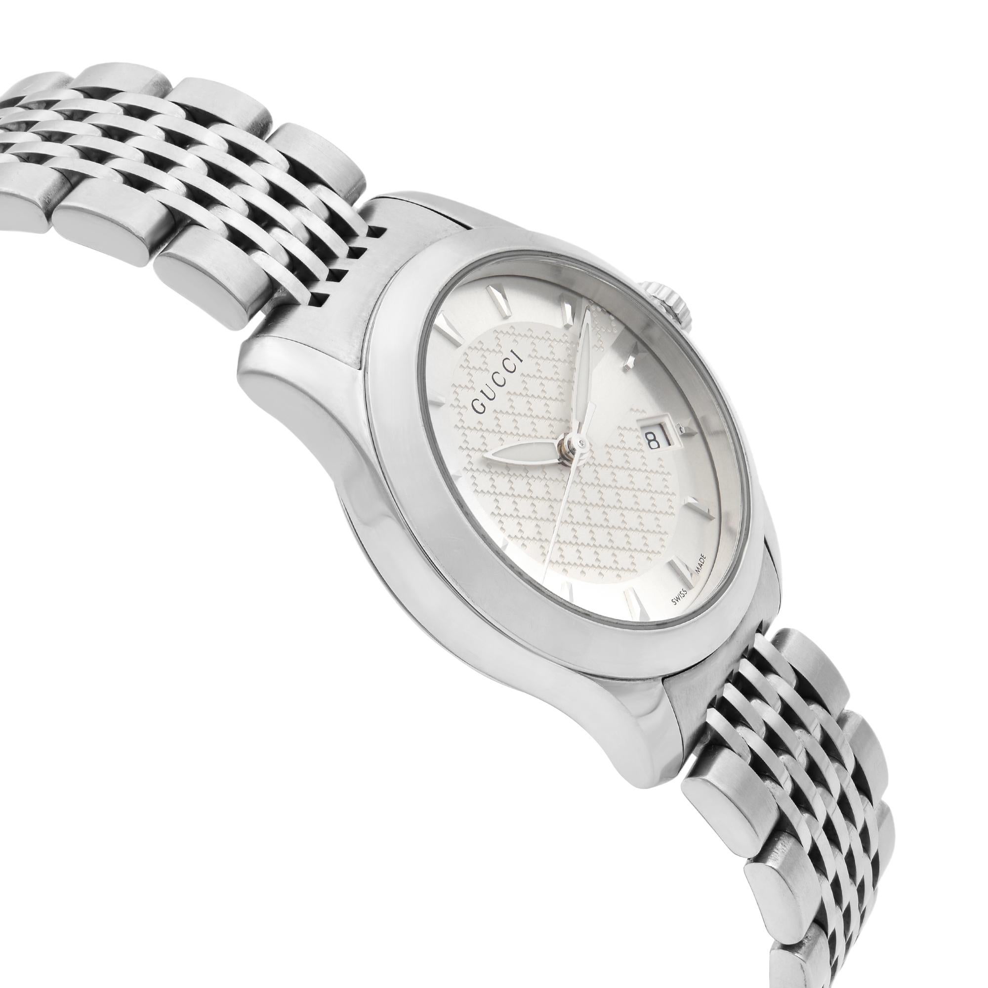 Gucci G-Timeless Steel Silver Checkered Dial Quartz Ladies Watch YA126501 In Excellent Condition In New York, NY