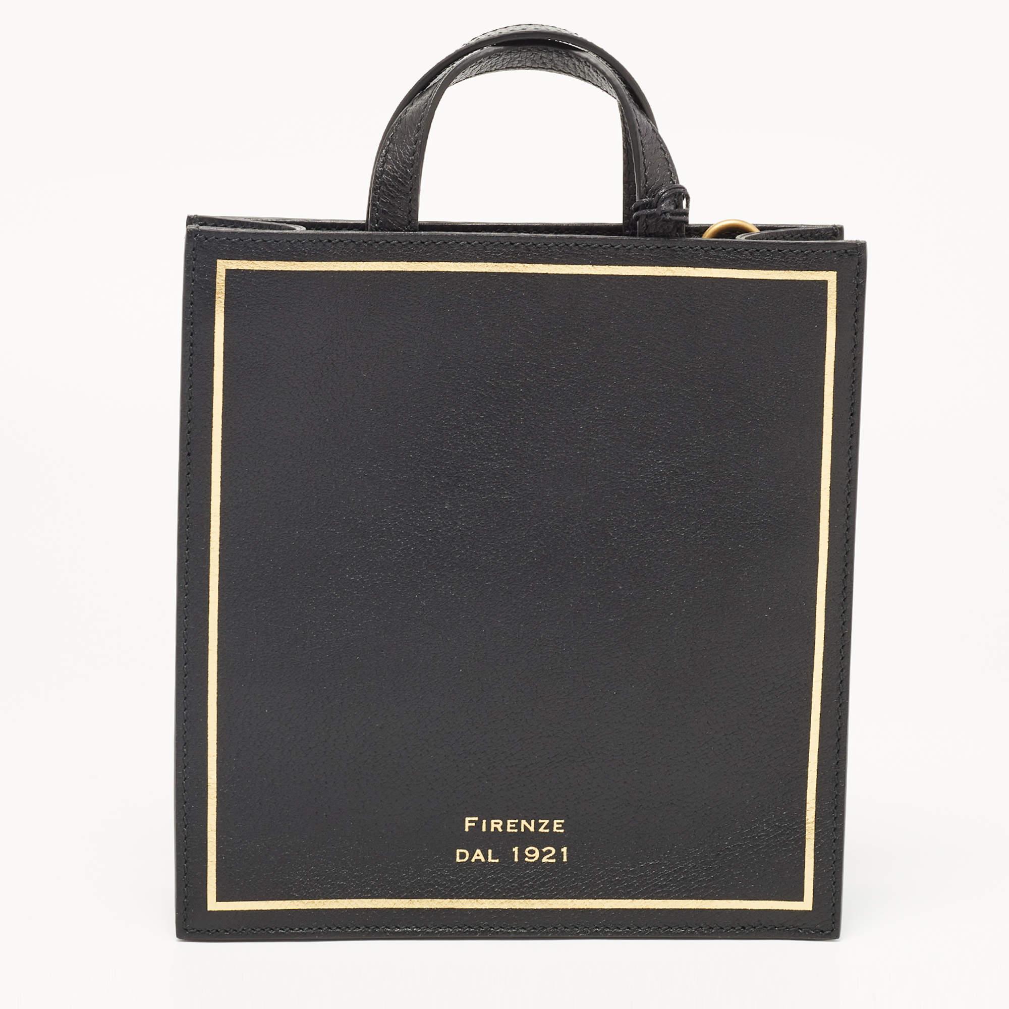 Created from high-quality materials, this tote is enriched with functional and classic elements. It can be carried around conveniently, and its interior is perfectly sized to keep your belongings with ease.

Includes: Original Box, Info Booklet,