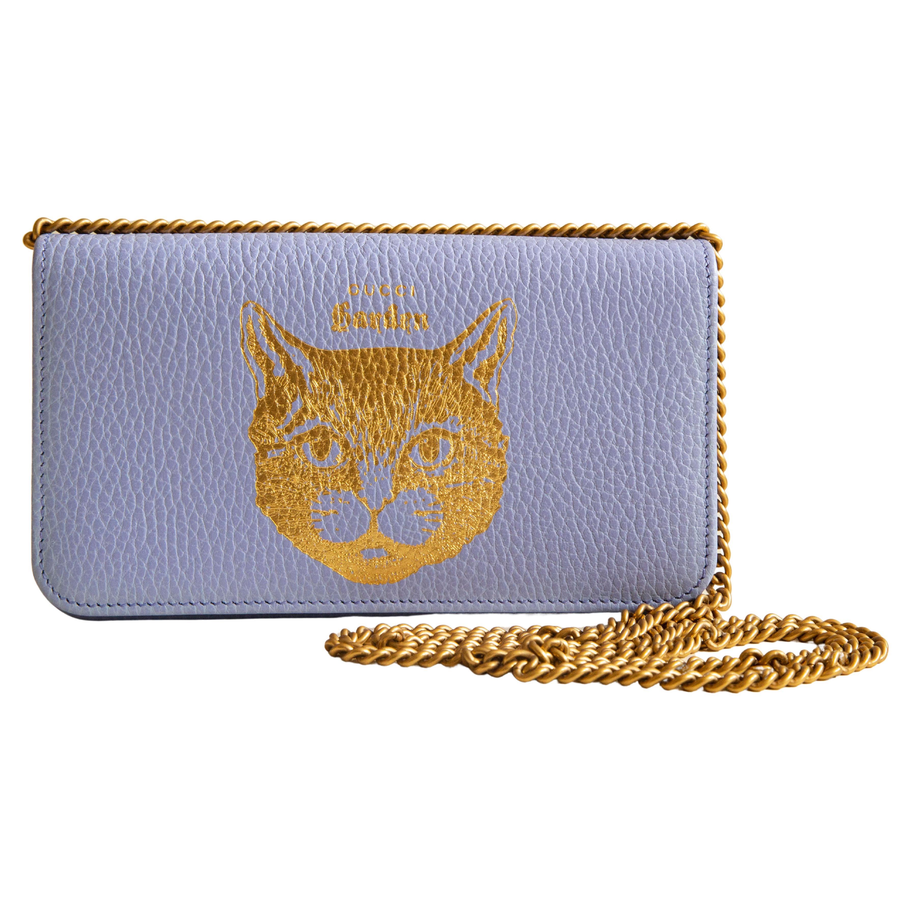 Gucci Garden Limited Edition Cat Chain Pouch Crossbody Bag in Light Lila For Sale