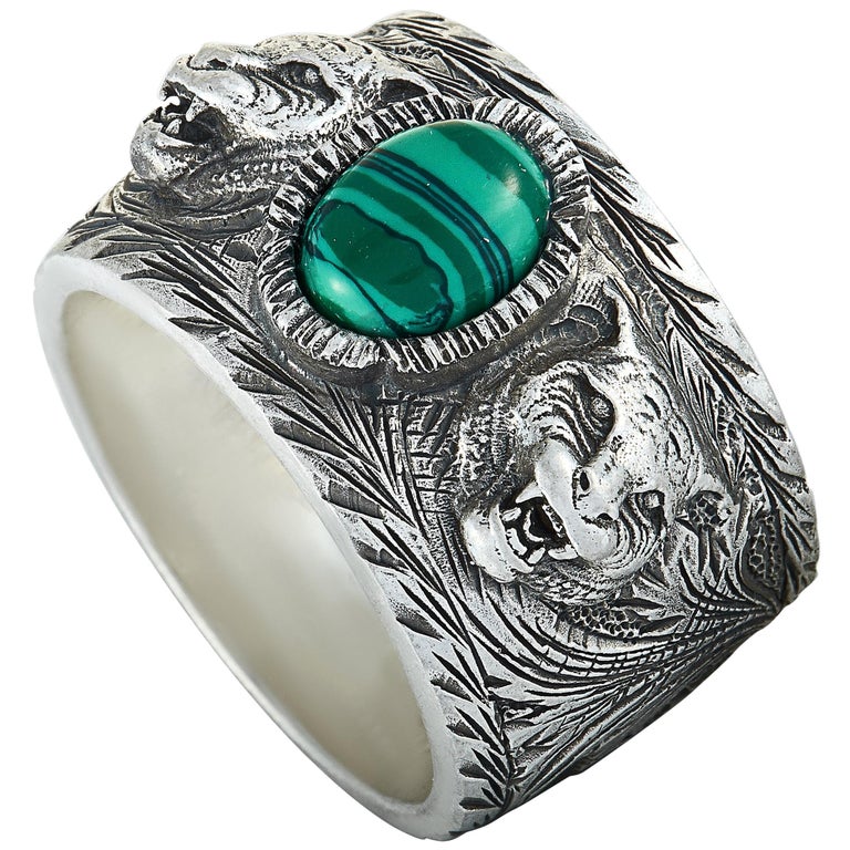 Gucci Garden Sterling Silver and Green Resin Feline Head Motifs Ring at  1stDibs | gucci garden feline head ring, gucci ring feline head, gucci  garden ring in silver