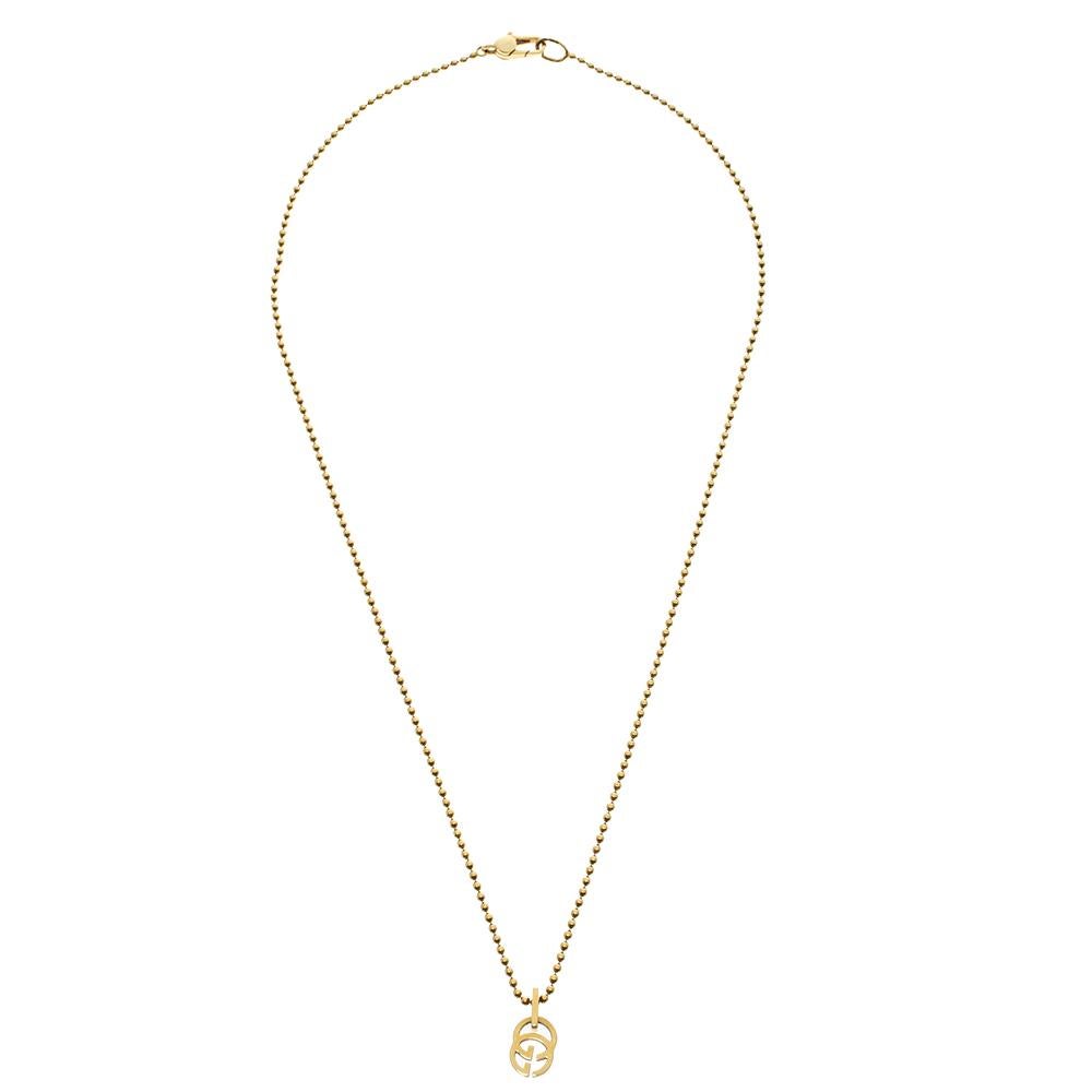 To adorn you with style, Gucci brings you this simple necklace that has been made from precious 18k yellow gold. It is a piece that will naturally evoke your love as it is well made and it comes with the iconic GG logo pendant.

Includes:Original
