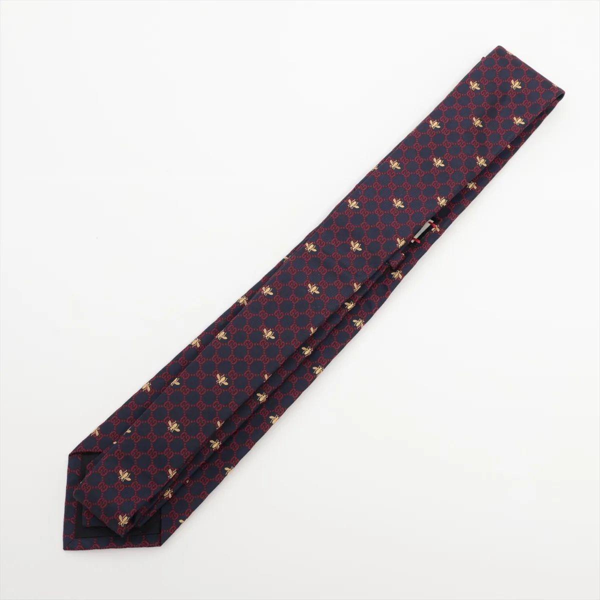 Noir Gucci GG Bee Jacquard Silk Necktie Navy Blue (Cravate en soie Jacquard abeille GG) en vente