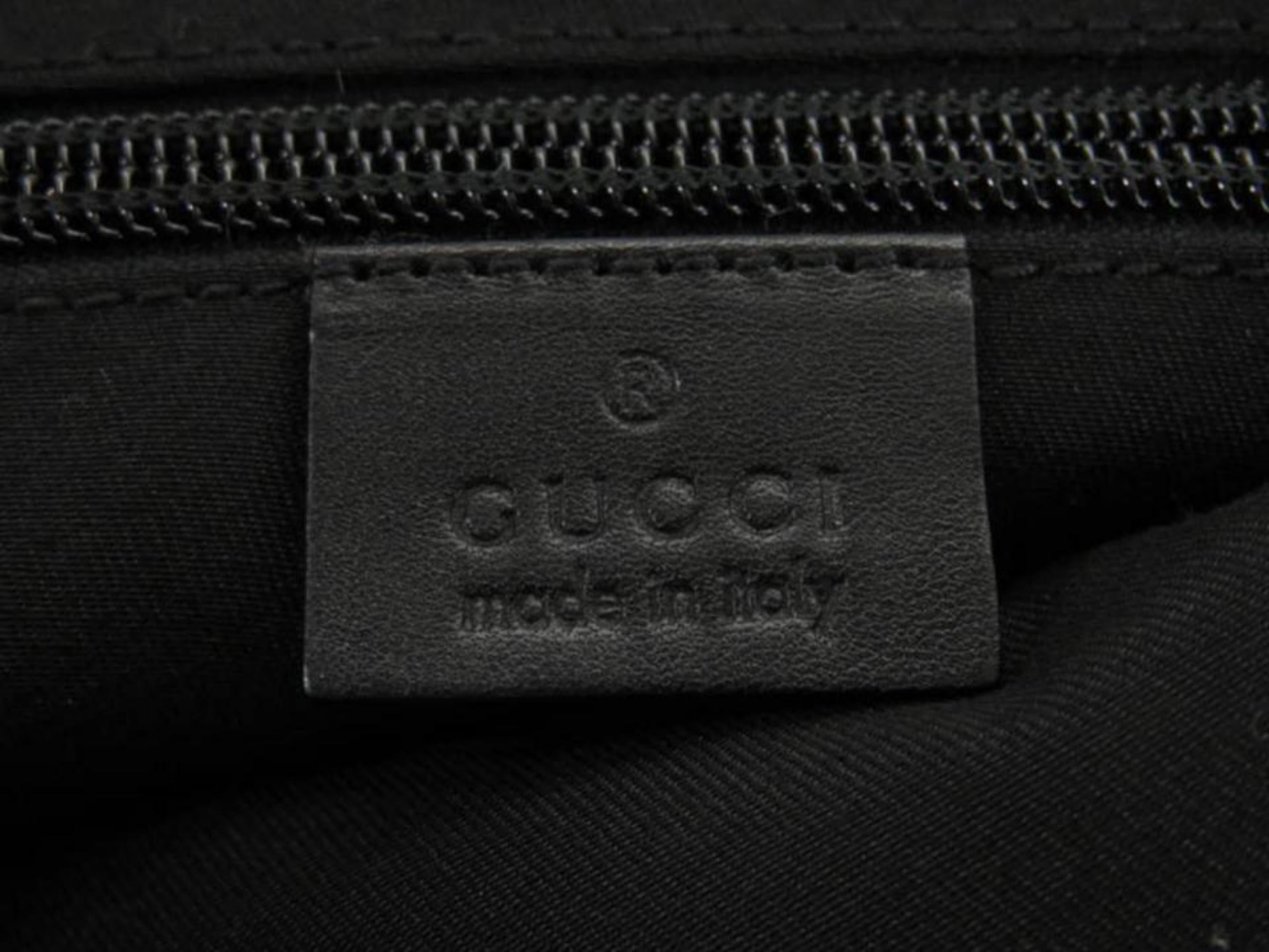 Gucci Gg Belt Pouch Waist Pack 867065 Black Coated Canvas Cross Body Bag In Good Condition For Sale In Forest Hills, NY