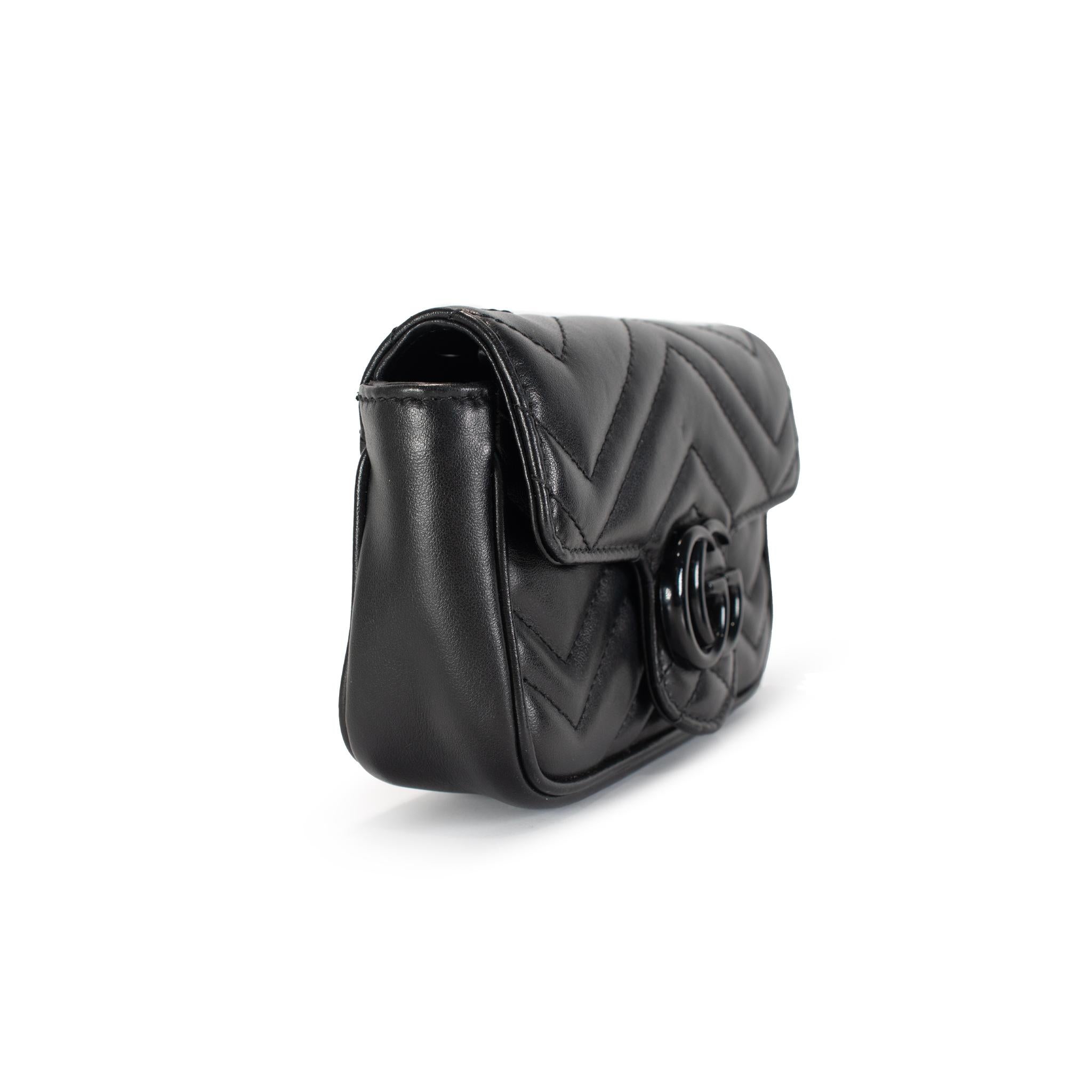 Nero Gucci GG Cintura a catena in pelle di vitello nera matelasse monocromatica Marmont in vendita
