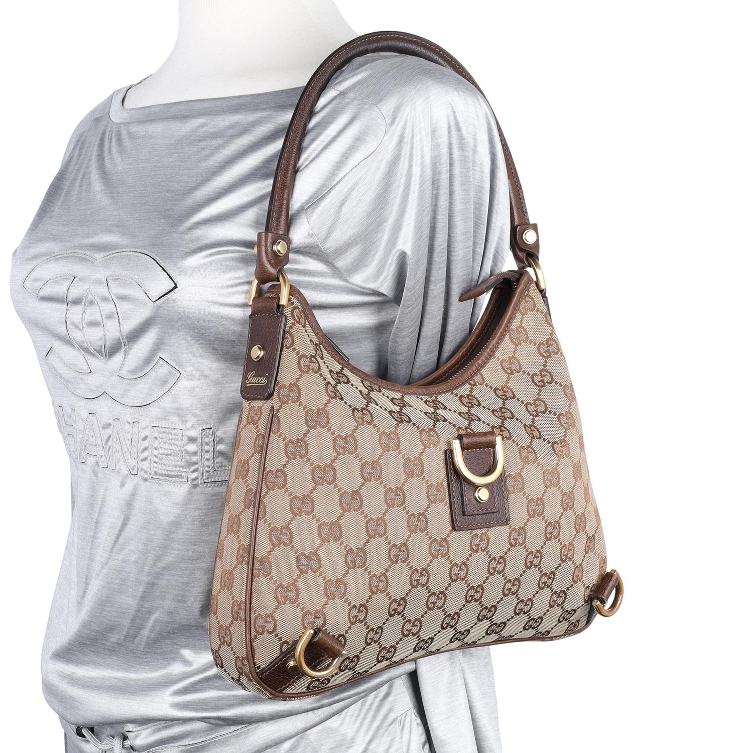 Gucci GG Canvas Abbey D-Ring Shoulder Bag Brown In Good Condition For Sale In Salt Lake Cty, UT