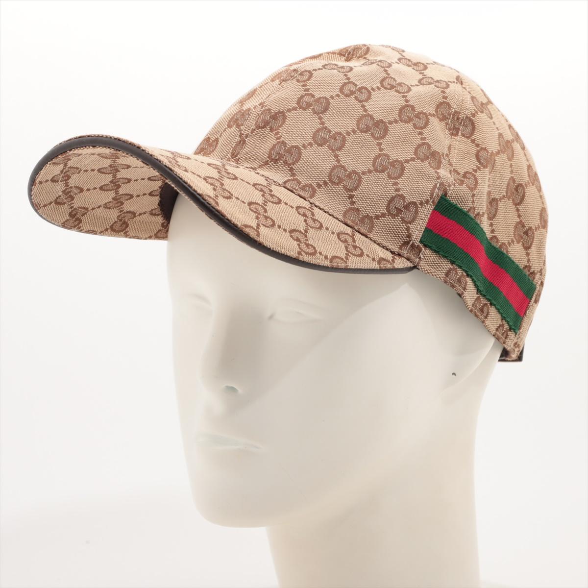 *livraison vers 12/11

La casquette de baseball Gucci GG Canvas Baseball Cap with Web est un accessoire élégant et emblématique qui incarne parfaitement les éléments de design caractéristiques de Gucci. Fabrice en toile GG de qualité supérieure,