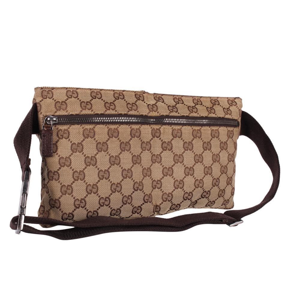 This belt bag features Gucci’s signature monogram print in brown on beige canvas with leather finishes. Featuring two front pockets, a zip pocket and a slip pocket with a flap, and full length zipper pocket at the back. 

COLOR/PRINT: Brown