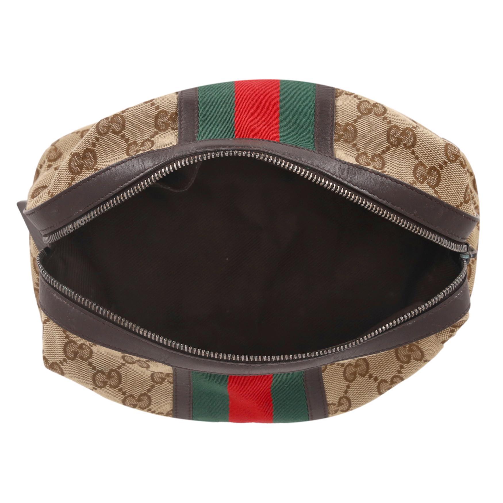 da uomo o donna GG Canvas Web Stripe Cosmetic Pouch/Toiletry Bag di Gucci in vendita
