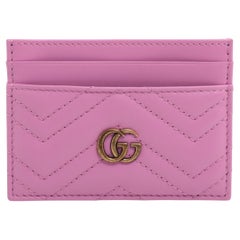 Gucci GG Chevron Leder-Kartenetui in Lila