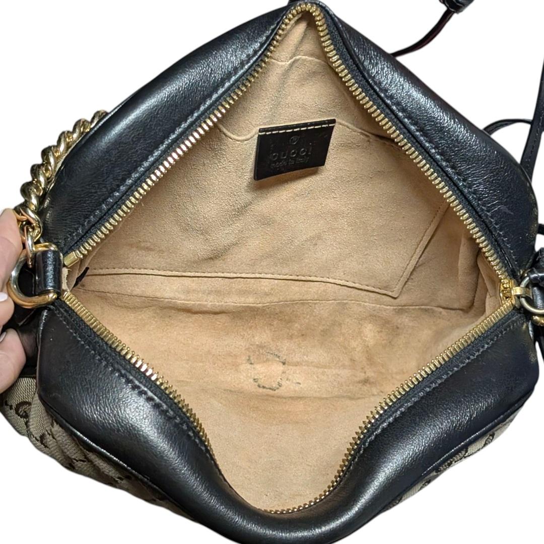Gucci GG Diagonale gesteppte Canvas Marmont kleine Kameratasche im Angebot 3