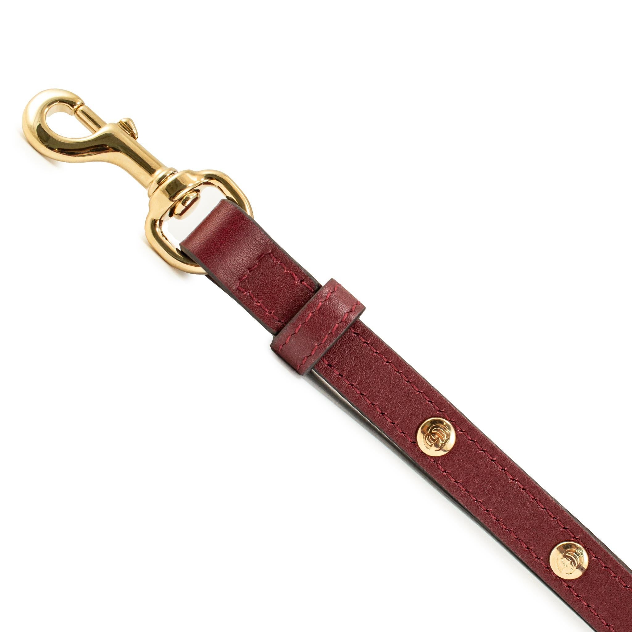 Gucci GG GO Small Bordeaux Gold Hardware Shoulder Bag Unisexe en vente