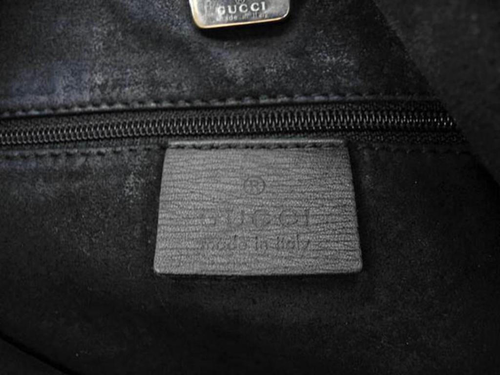 Gucci Gg Hobo-223599 Black Leather Shoulder Bag In Fair Condition For Sale In Forest Hills, NY
