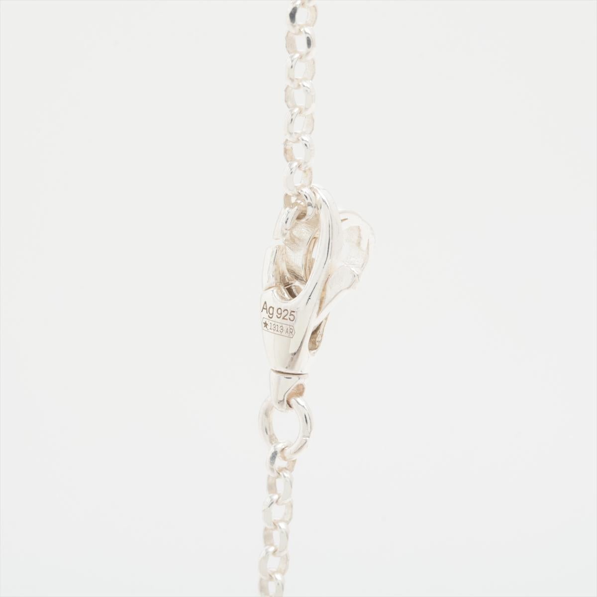 Women's Gucci GG Logo Arabesque Necklace Silver For Sale