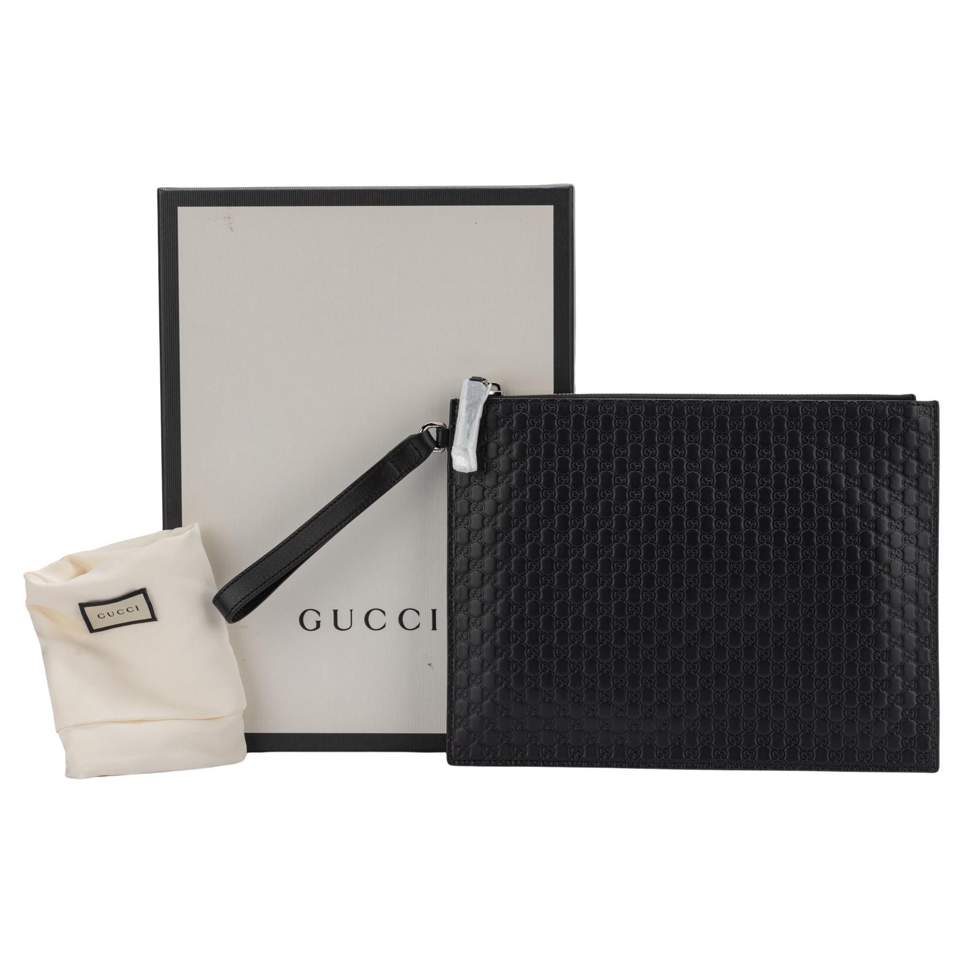 Gucci GG Logo Black Clutch NIB en vente