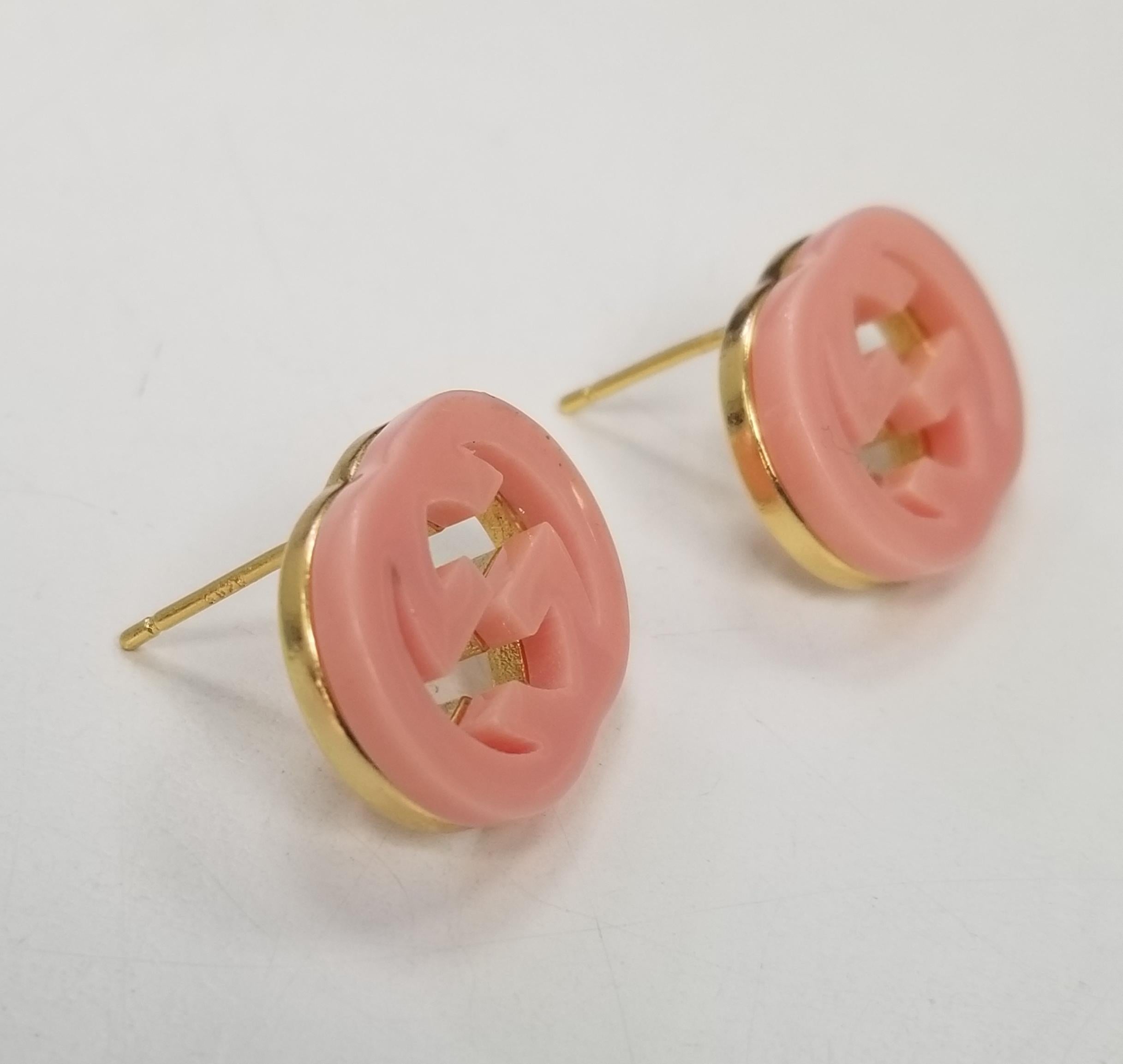 Vergoldete rosa Emaille-Ohrringe von Gucci mit 