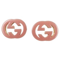 Boucles d'oreilles Gucci Logo "GG" en émail rose plaqué or