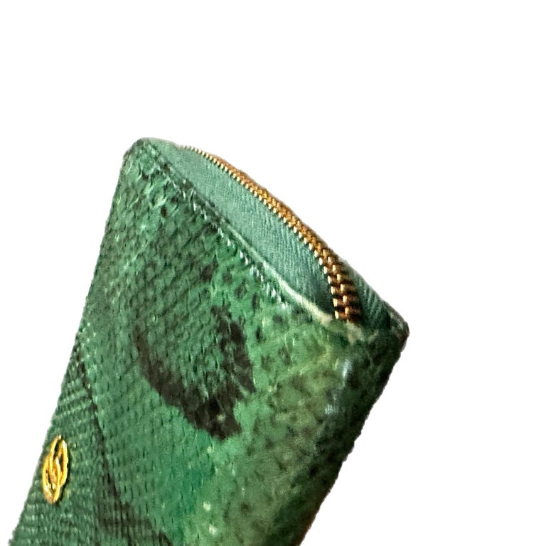 Gucci GG Logo Marmont Python Zip Long Wallet Green x Black For