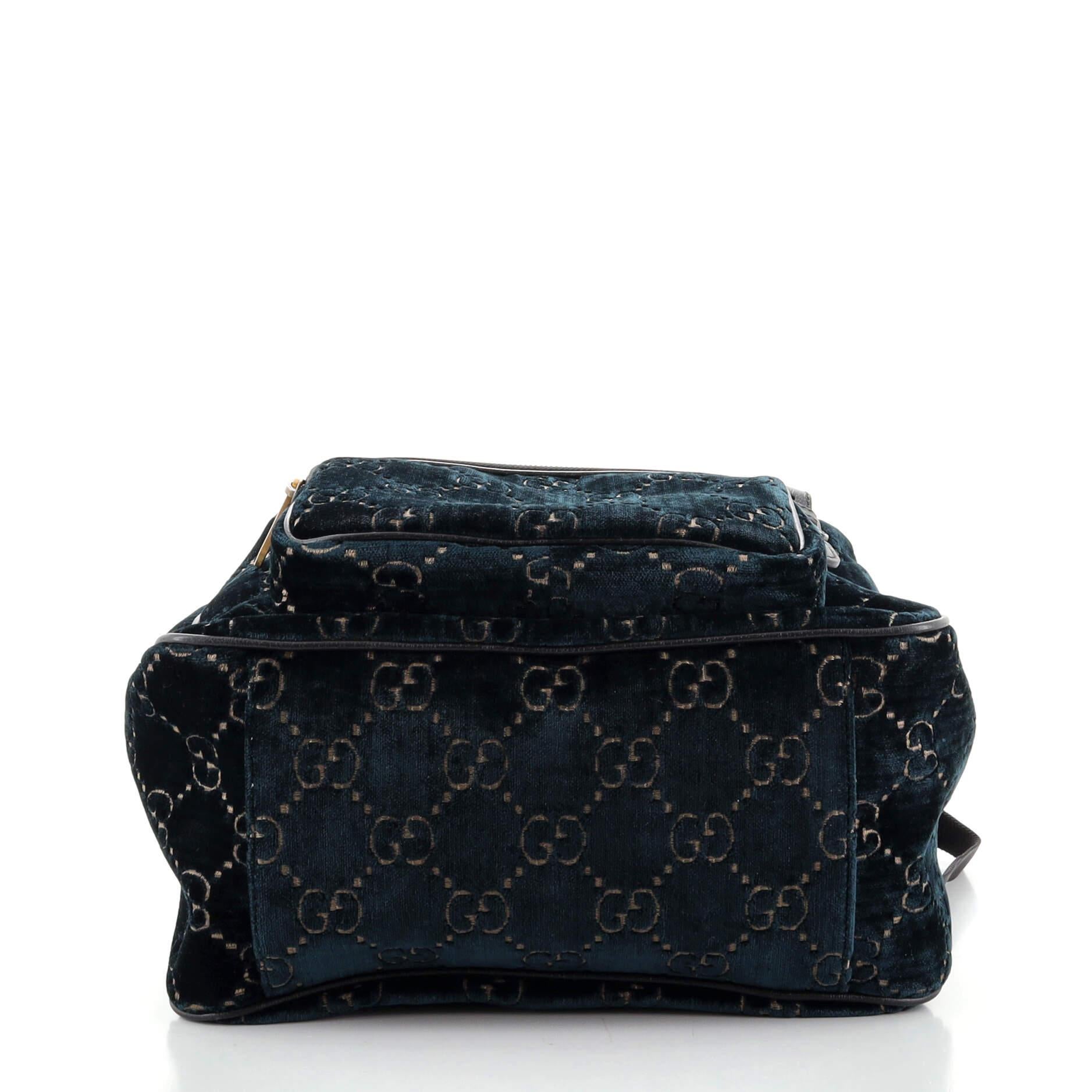 Gucci GG Marmont Rucksack GG aus Samt klein für Damen oder Herren