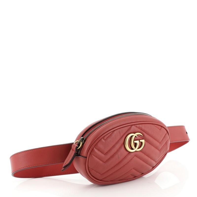 This Gucci GG Marmont Belt Bag Matelasse Leather, crafted in red matelasse leather, features an adjustable belt strap, GG logo at front, and aged gold-tone hardware. Its zip closure opens to a neutral microfiber interior with slip pocket.

Estimated