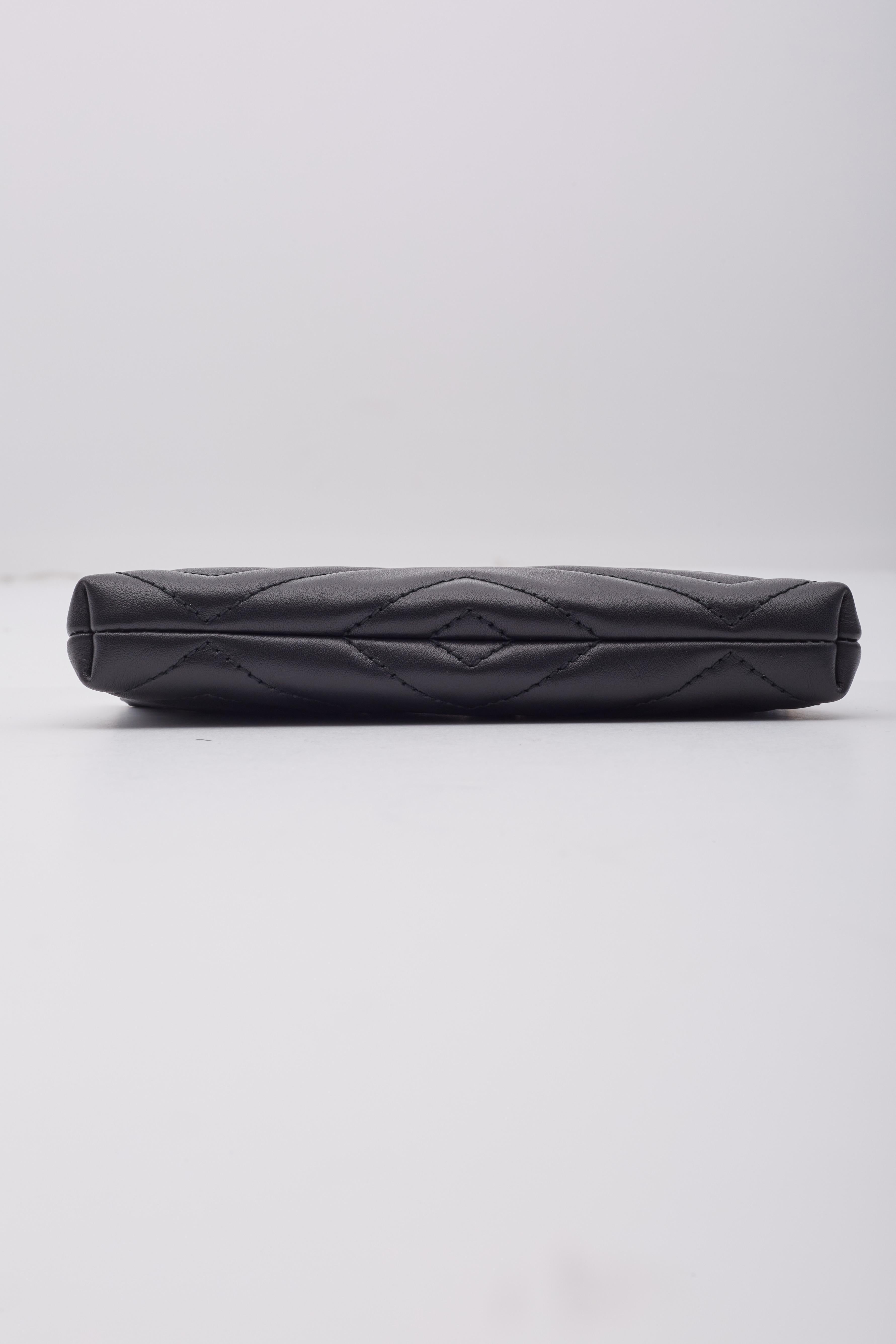 Gucci GG Marmont Black Calfskin Matelasse Chain Bag Mini In New Condition In Montreal, Quebec