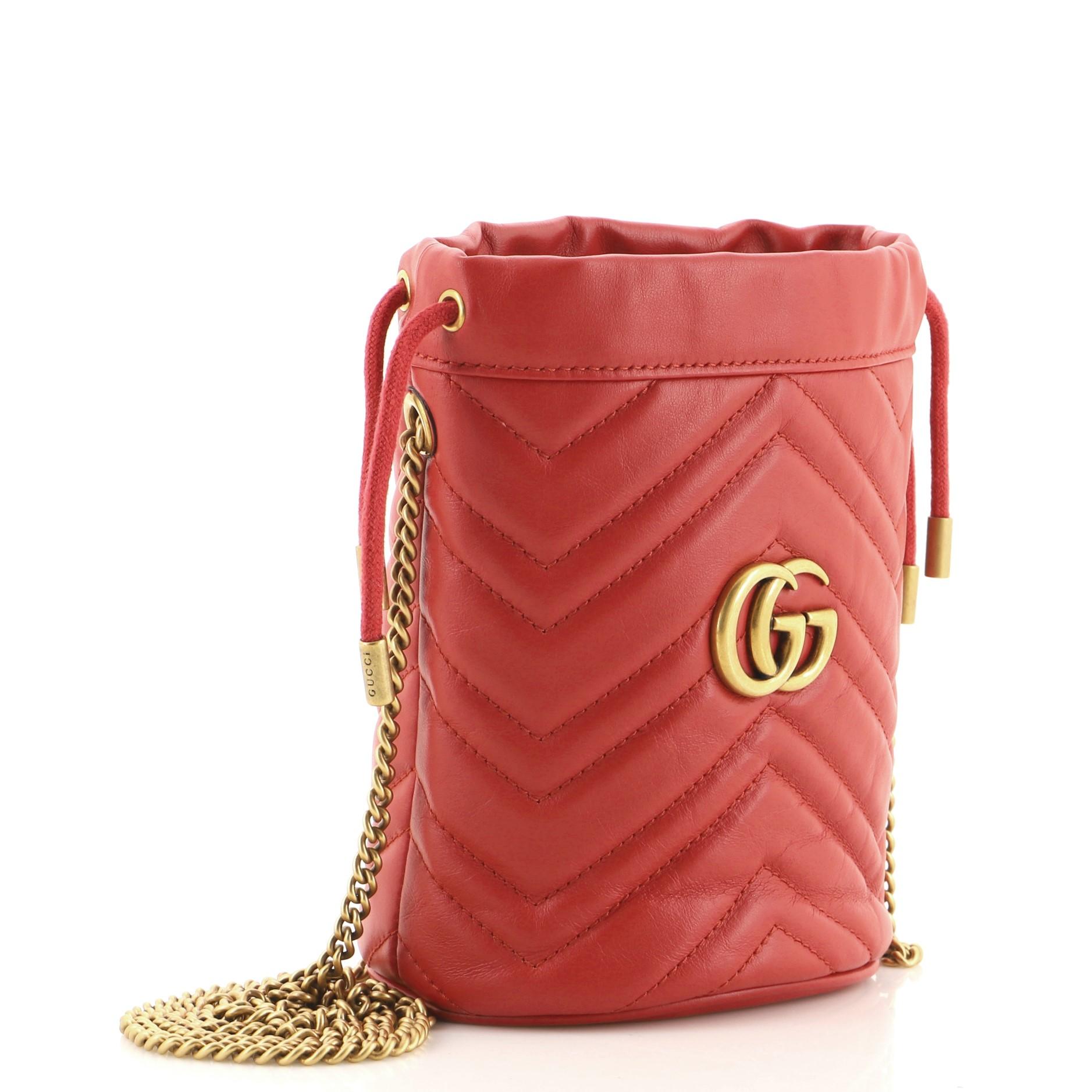 gg matelasse bucket bag