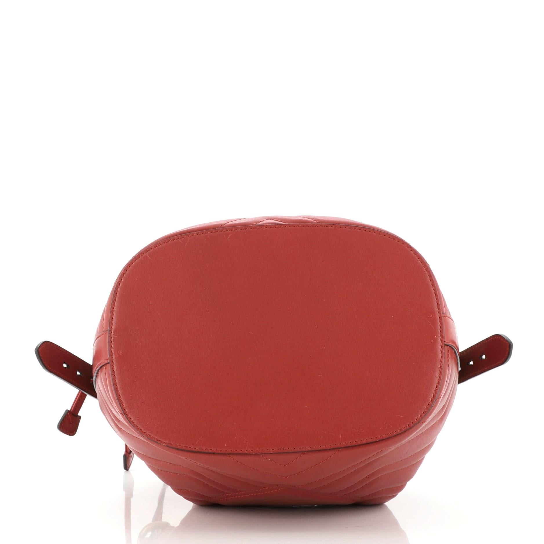 gg matelasse bucket bag