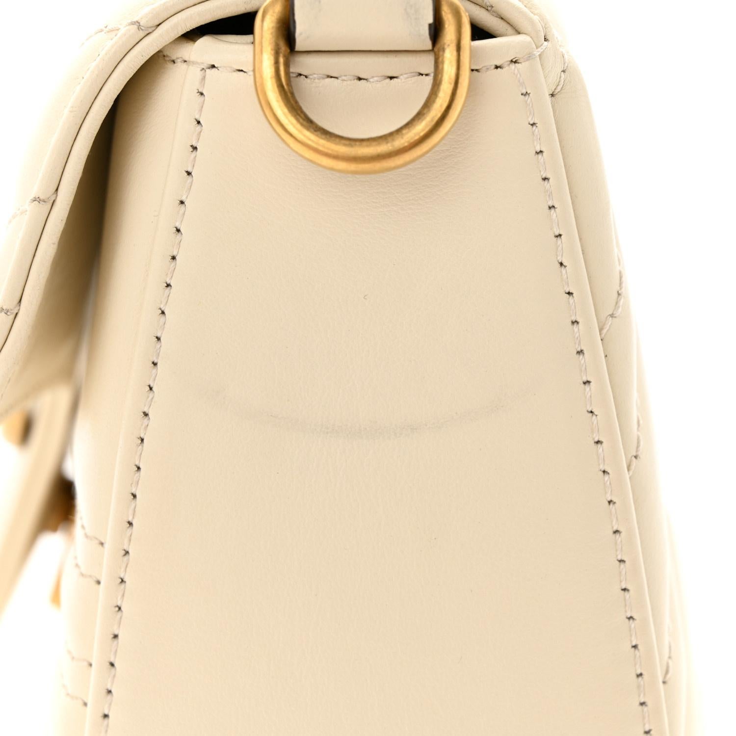 Gucci GG Marmont Calfskin Matelasse Shoulder Bag White Mini For Sale 6