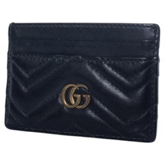 Gucci, GG Marmont card holder in black
