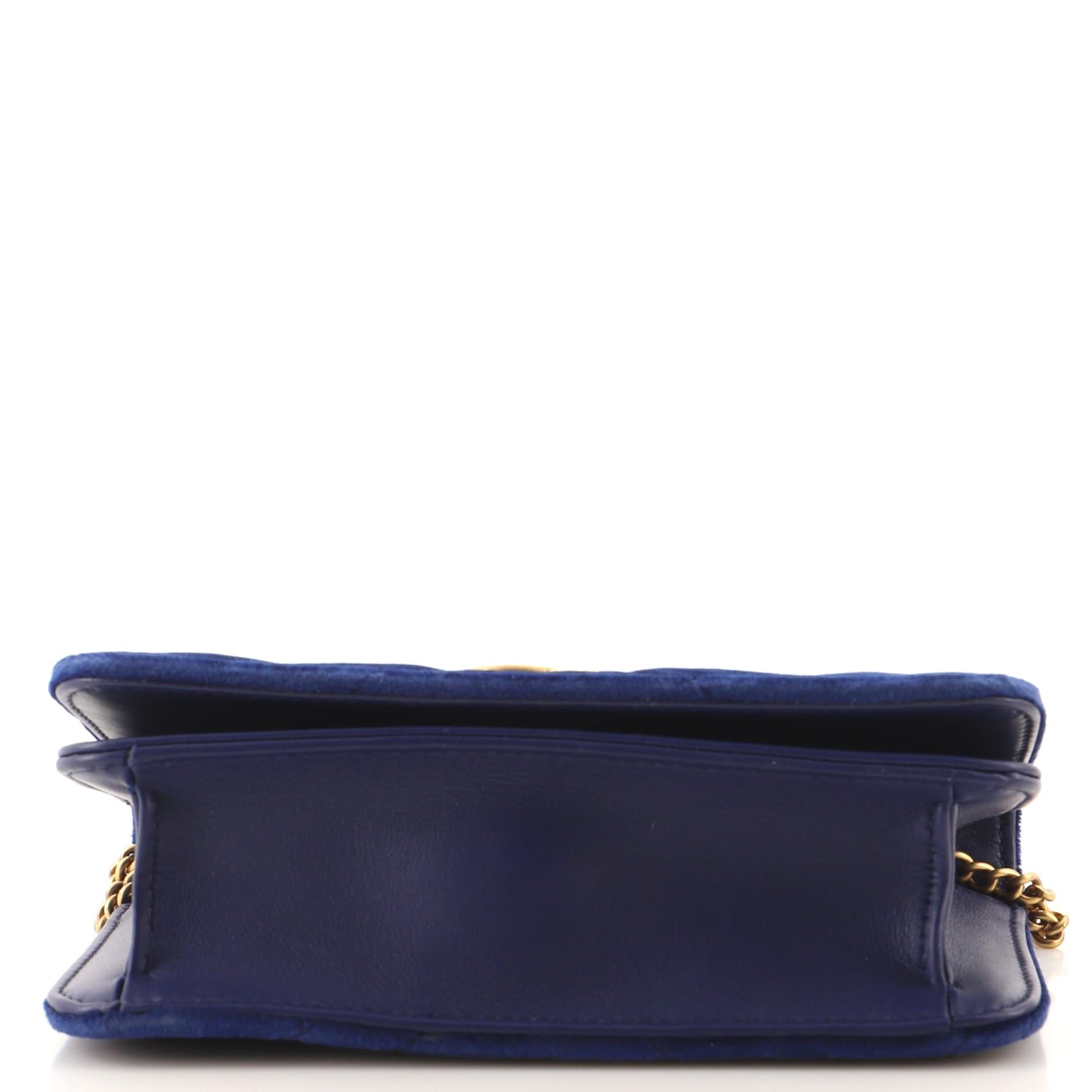 Gucci GG Marmont Kette Klappe Tasche Matelasse Samt Mini für Damen oder Herren