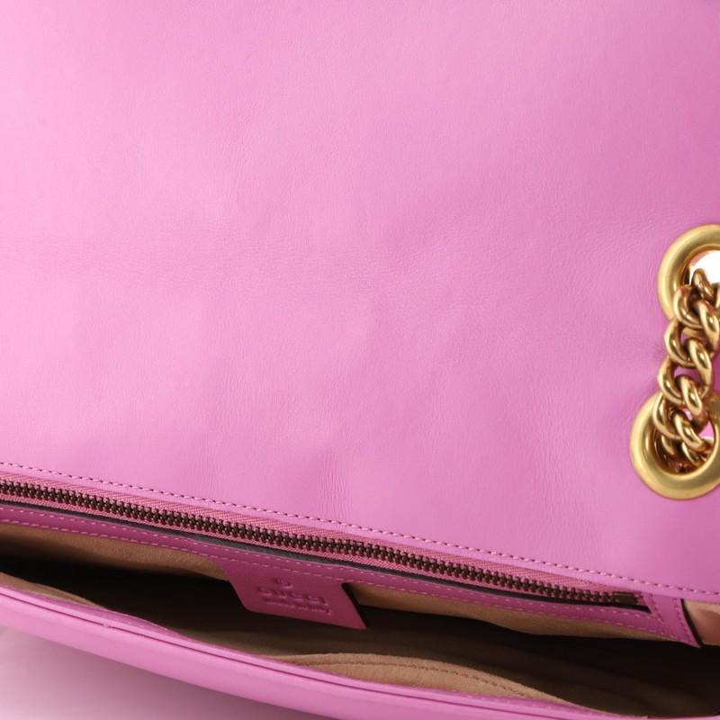 Gucci GG Marmont Flap Bag Matelasse Leather Medium 1