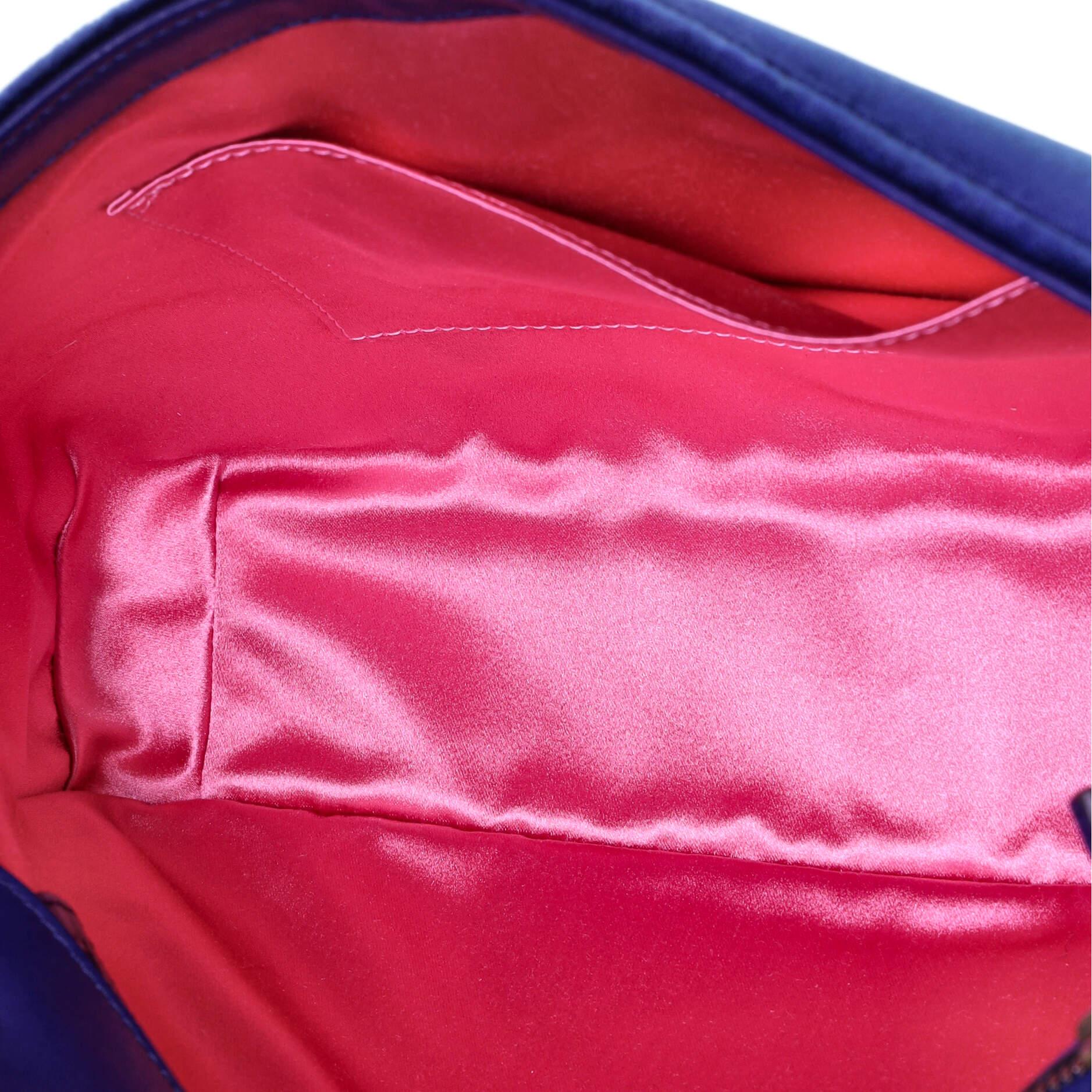 Women's or Men's Gucci GG Marmont Flap Bag Matelasse Velvet Medium
