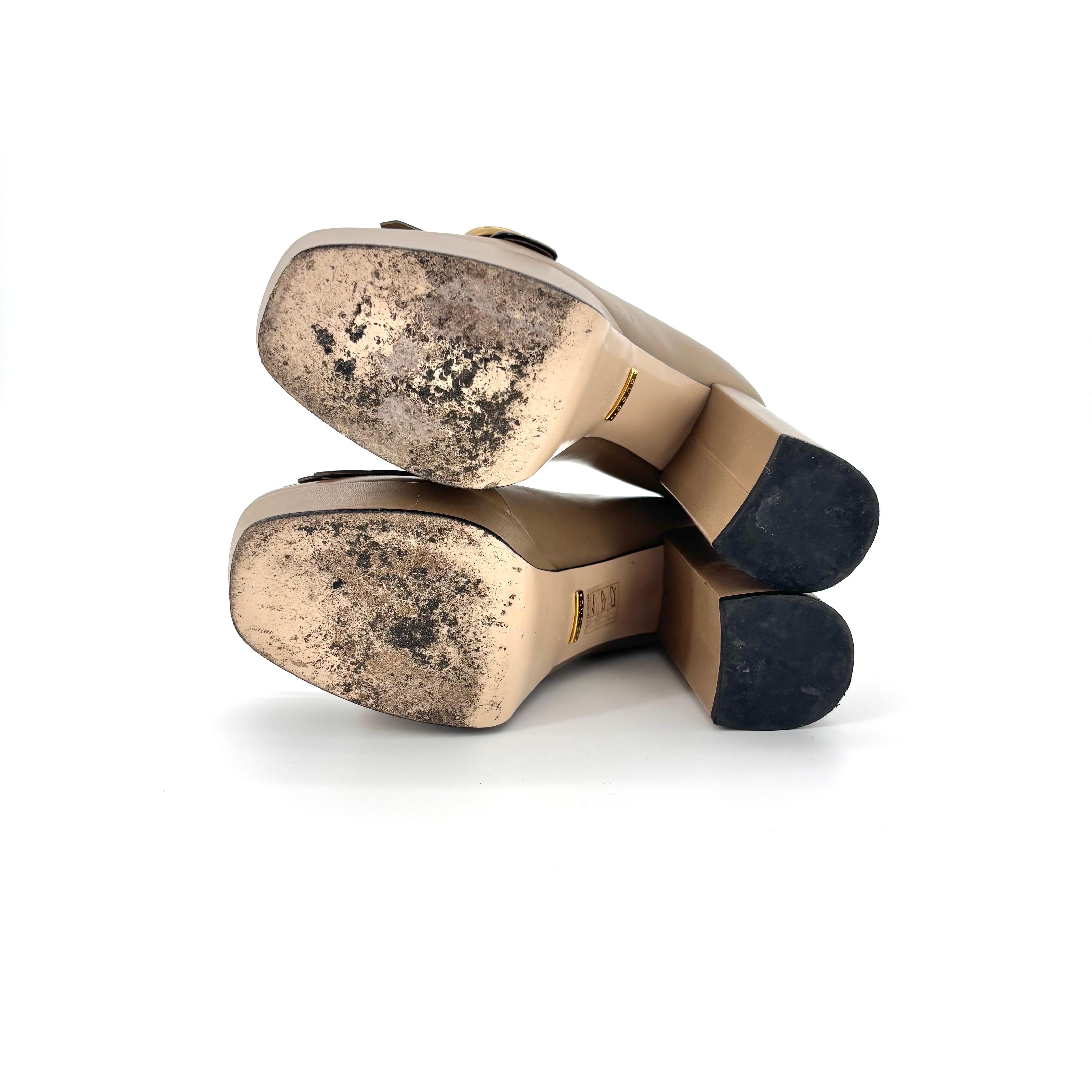 Gucci GG Marmont con frange e piattaforma in pelle Pumps 37.5 in vendita 2