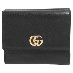 Gucci GG Marmont kompakte Portemonnaie aus Leder Schwarz