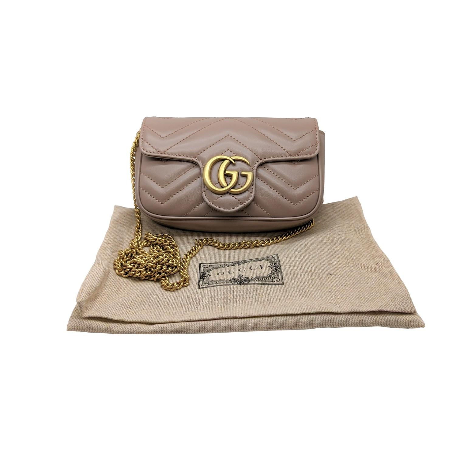 Gucci GG Marmont Cuero Super Mini Crossbody Bolsa 4