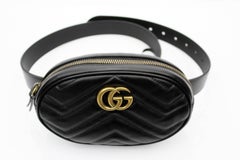 Gucci GG Marmont matelassé leather belt bag