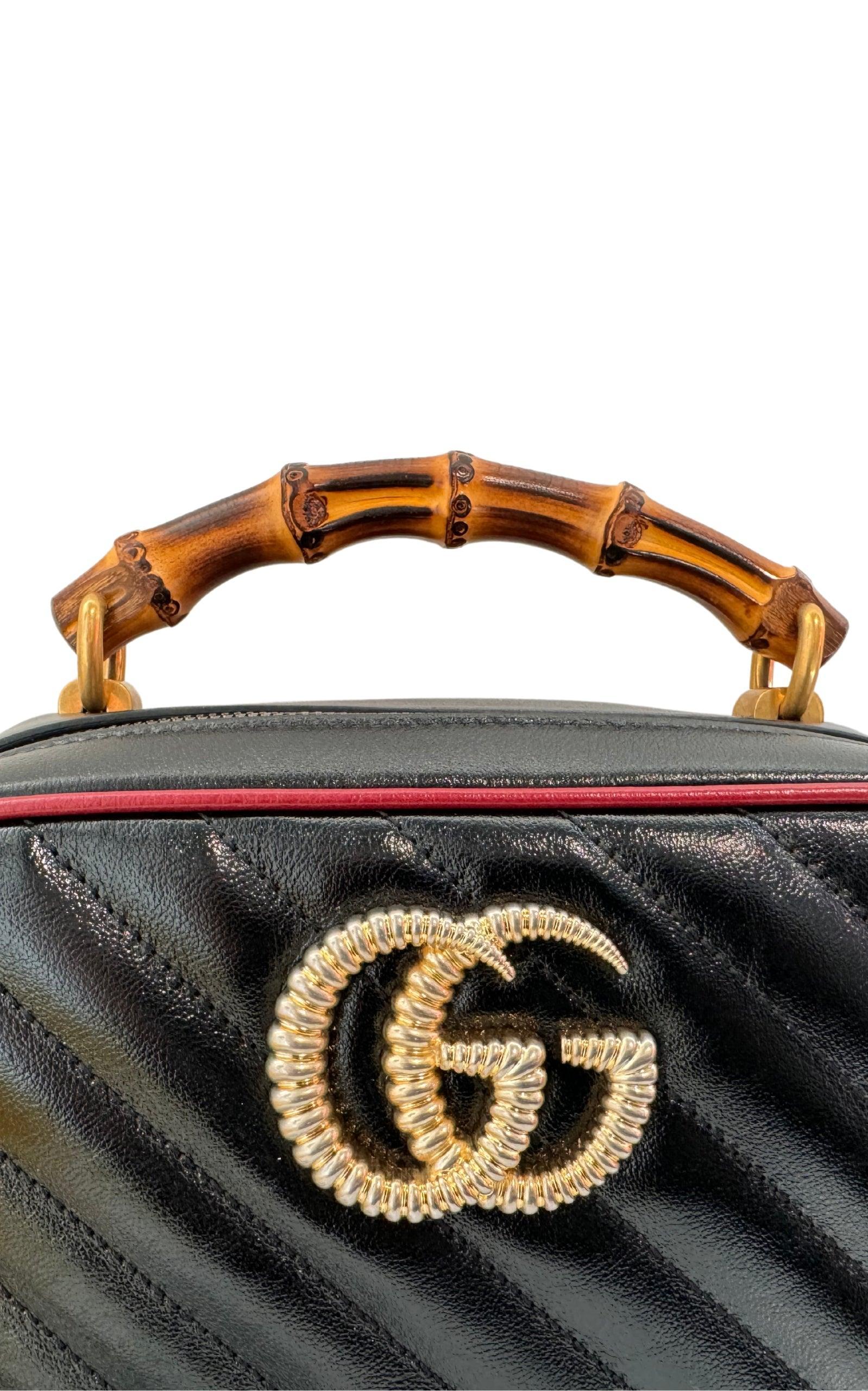 Gucci GG Marmont Matelassé Borsa a tracolla con manico in bambù in vendita 1