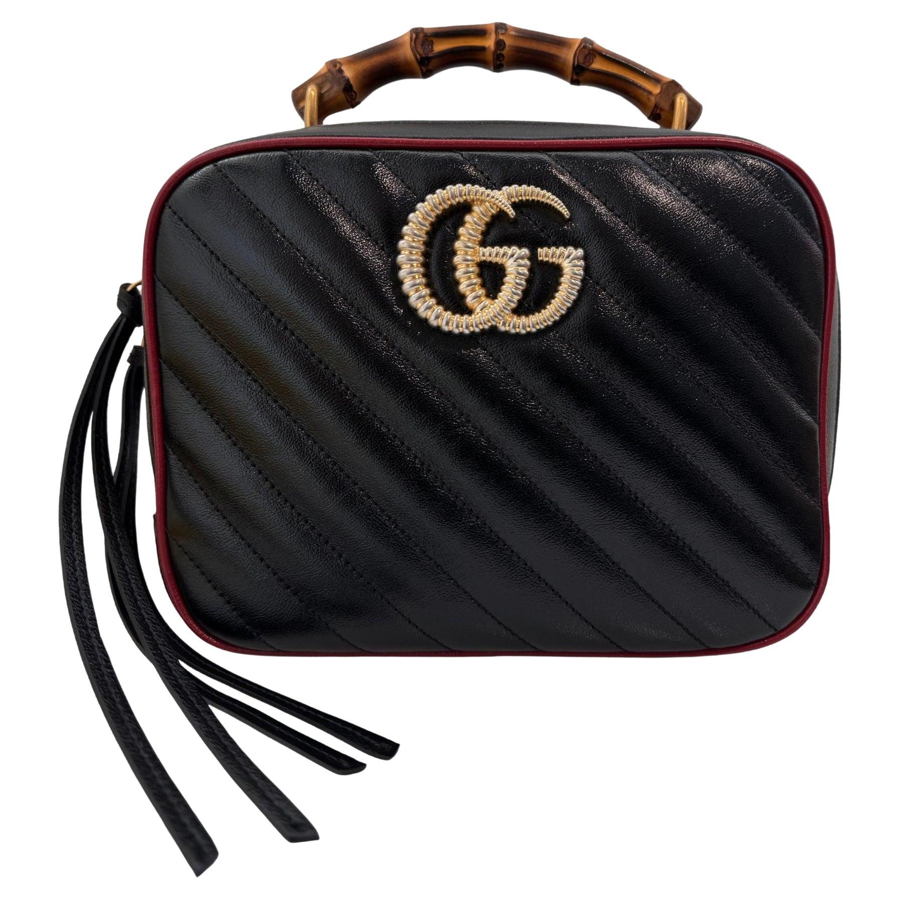 Gucci GG Marmont Matelassé Borsa a tracolla con manico in bambù in vendita