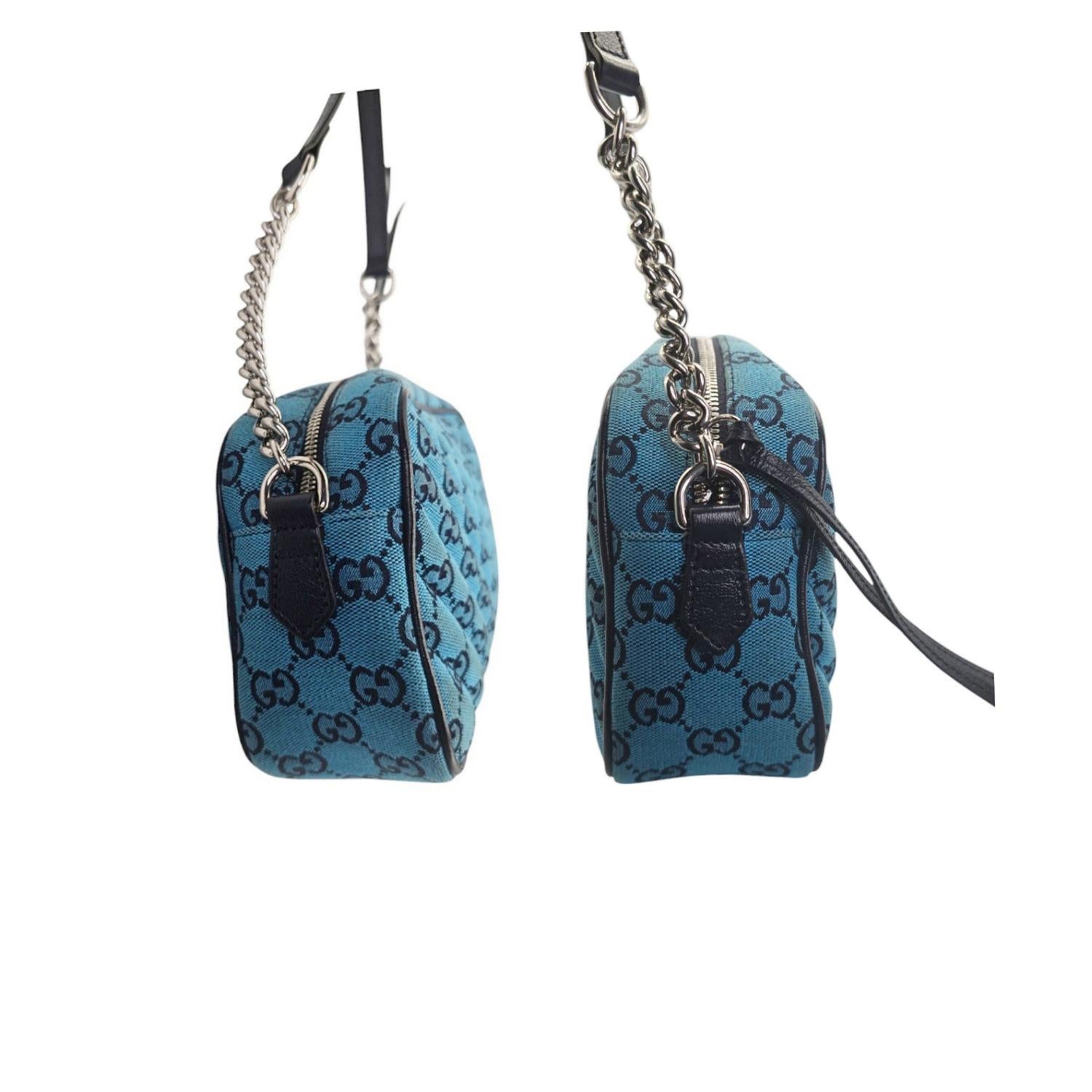 Gucci GG Marmont Matelasse Quilted Small Camera Bag In Good Condition For Sale In Scottsdale, AZ