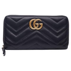 Gucci GG Marmont Matelasse Zip Around Wallet