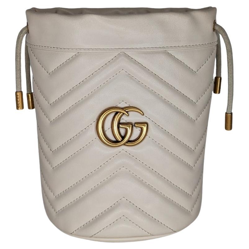 Gucci GG Marmont Mini Bucket Crossbody Bag White