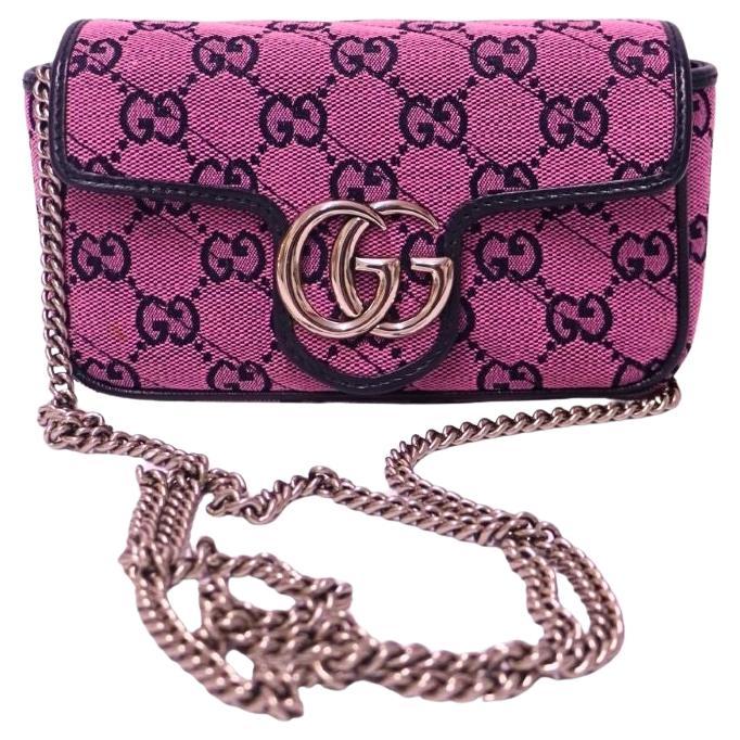 Gucci GG Marmont Mini Chain Bag en vente