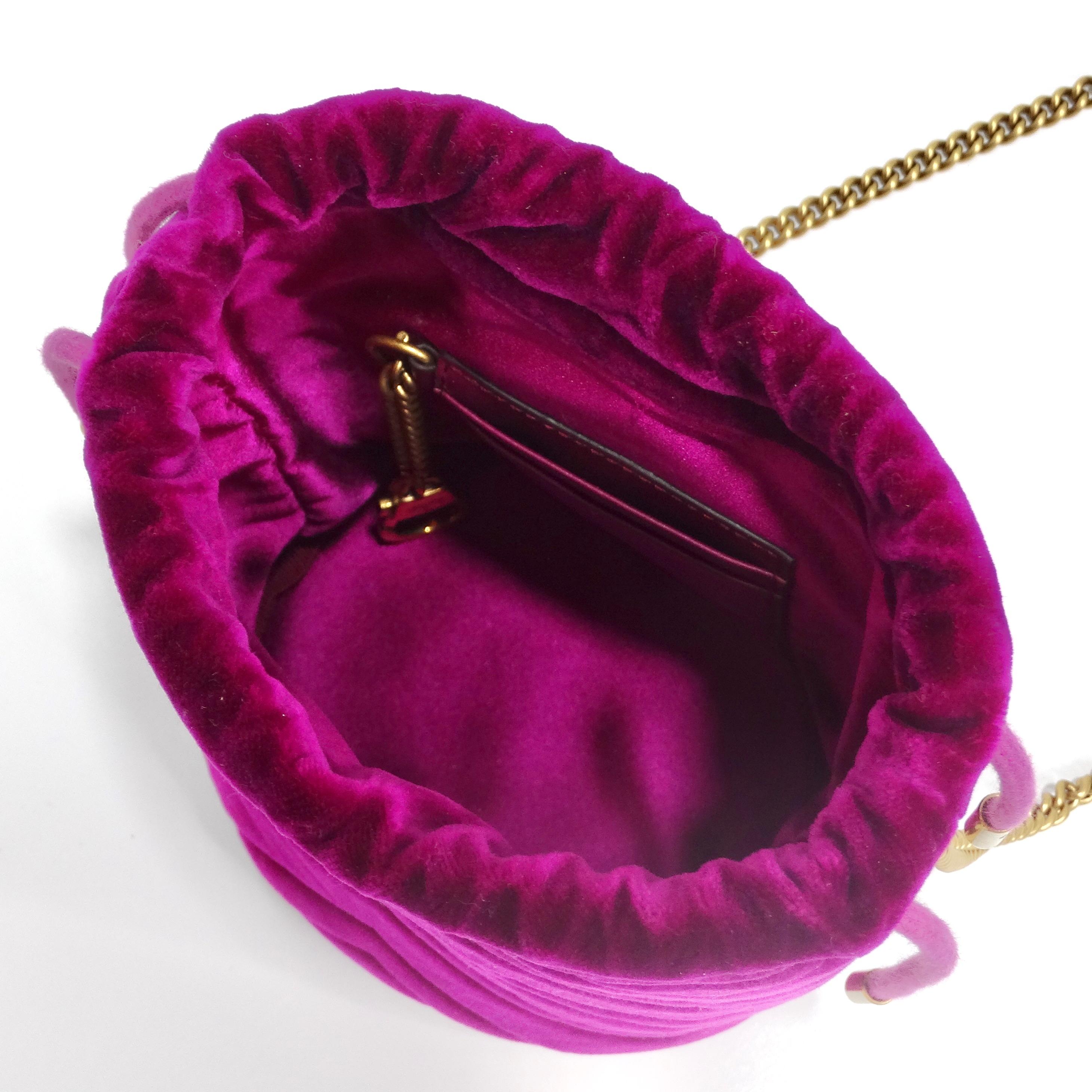 Gucci GG Marmont Mini Velvet Bucket Bag For Sale 5