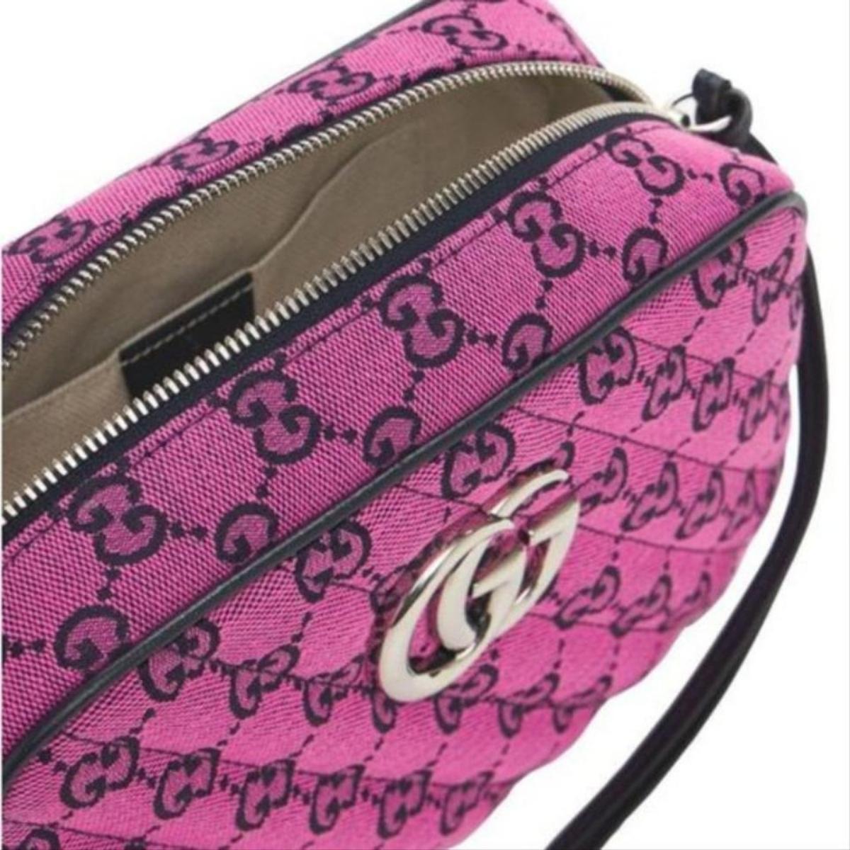 Women's GUCCI GG Marmont Pink Small Shoulder Bag in Pink